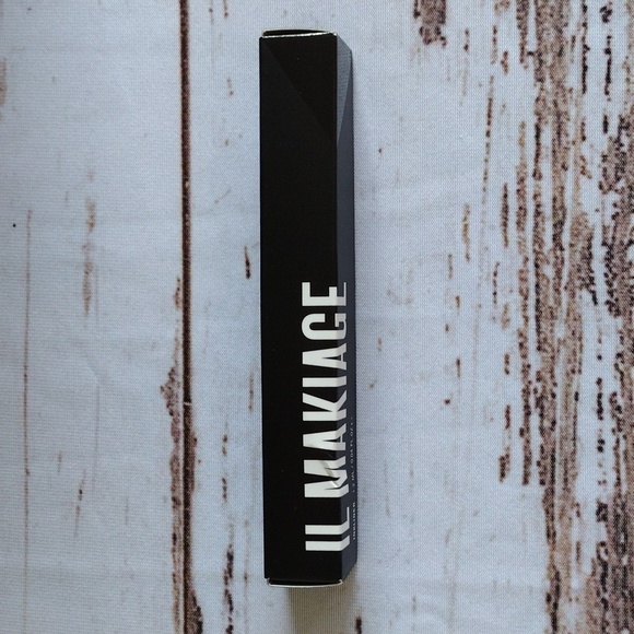 IL MAKIAGE Inkliner Liquid Eyeliner Silky Matte Waterproof Liner Black - Picture 2 of 4